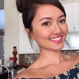 Meet your Posher, Lina